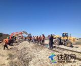 白旗工務(wù)段線路撥接除曲線頑癥