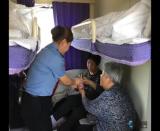 西域巾幗列車(chē)—傳承敬老文明美德