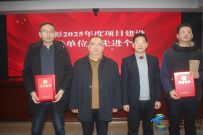 һ��(du��)�ô�n �u(p��ng)�ȫ@���p��(y��u)�� ����ӛ���F���ؑc܉��15̖(h��o)��(xi��n)19��(bi��o)�(xi��ng)Ŀ��(j��ng)���������h֧����(sh��)ӛ�Ӳ���