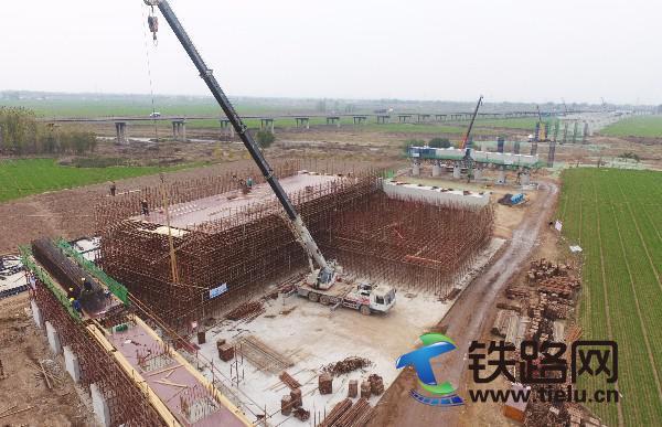 ���F�߾����ݹ�˾�S�Ә�