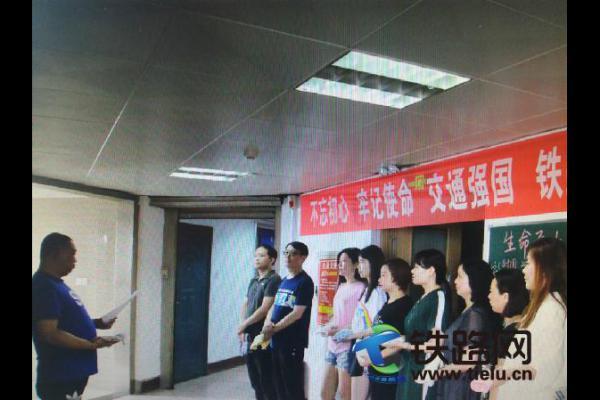 ������˾���������ݾ�