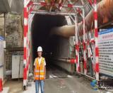 ƴ���^�M(j��n) �ഺ�o(w��)�ڡ���ӛ�dȪ�F·7��(bi��o)�����R�����M��