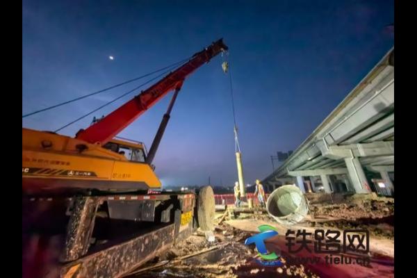 ���F�߾ֺ�����F�����Ρ��ʺ������̡��������ڞ�ˮ